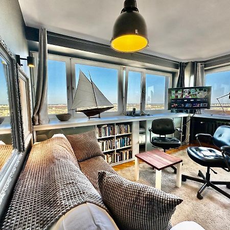 Super Apartament Grey Centrum 2X Metro Fast Wifi 300 Mbs Netflix Appletv Smarttv Spotify Panorama Miasta Варшава Экстерьер фото